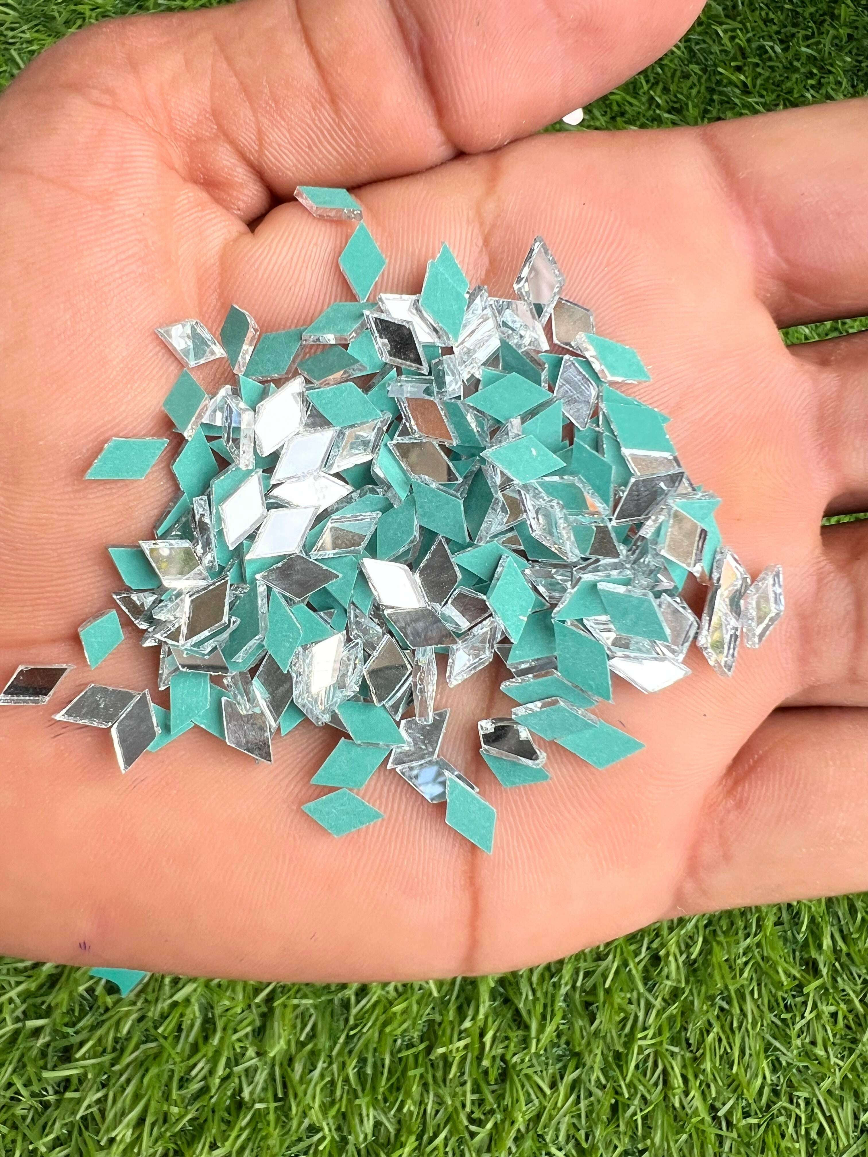 White Mirror 4x8mm