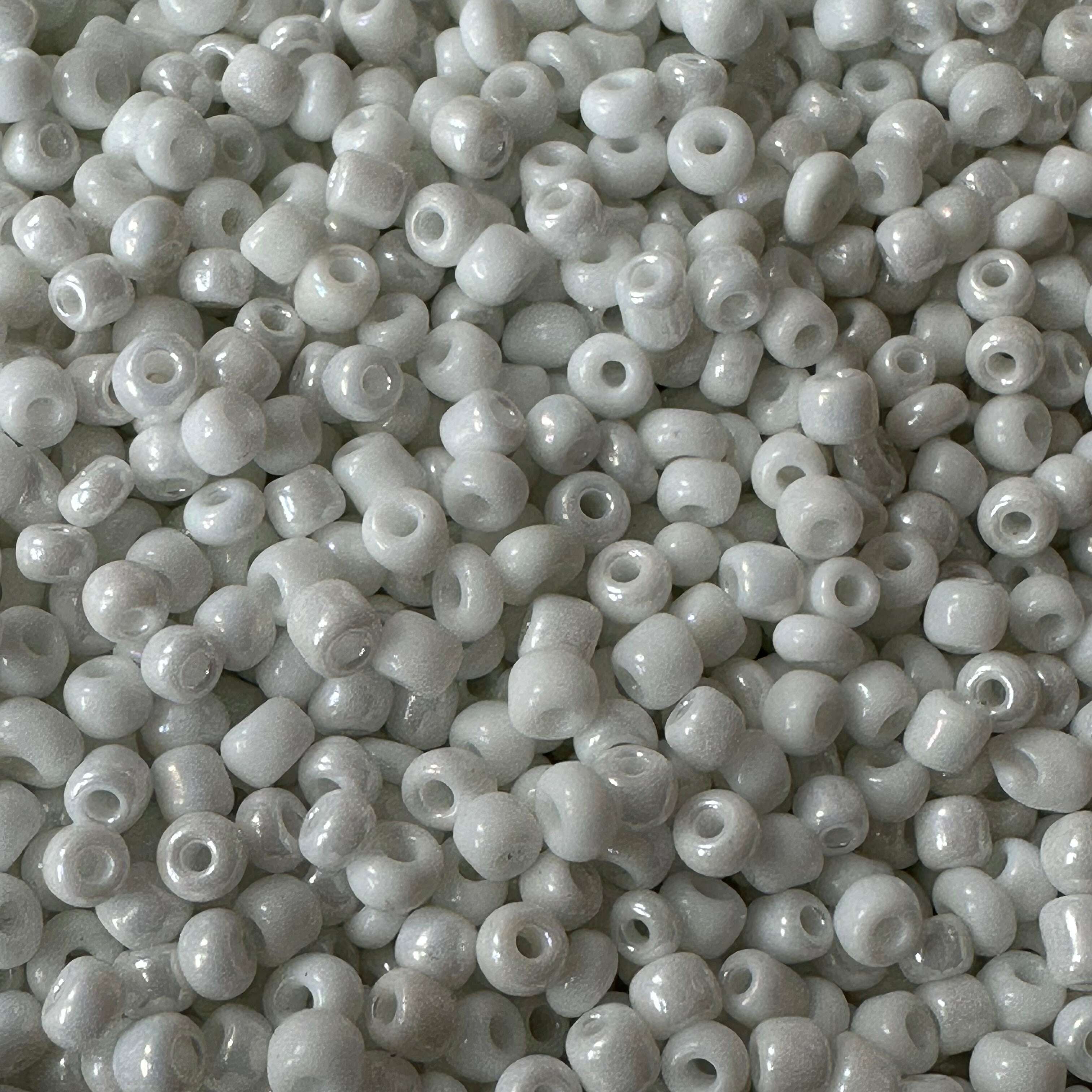 Podmoti seed beads