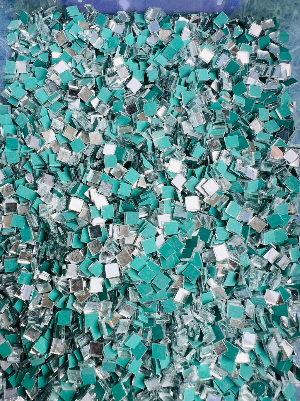 White Mirror 10x10mm