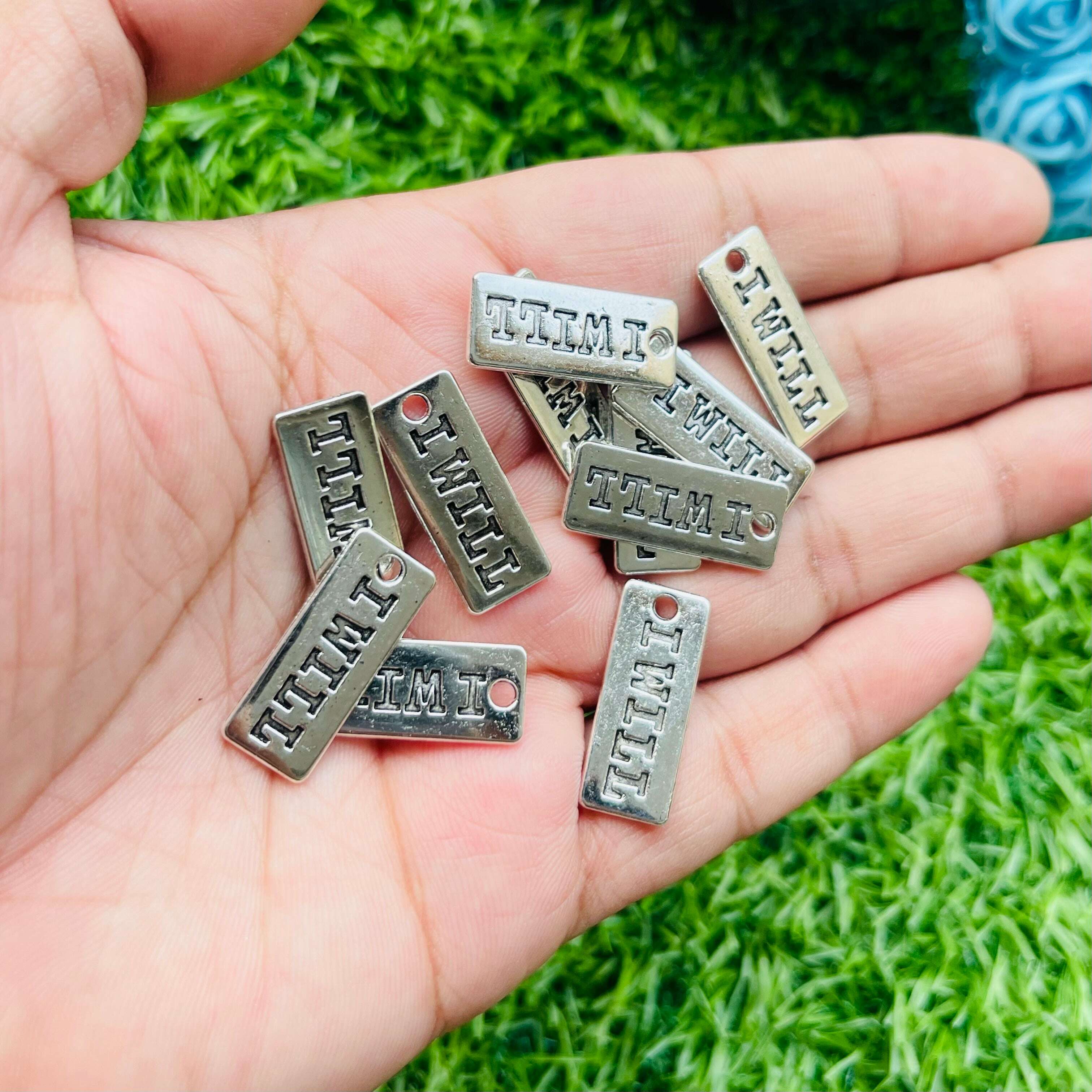 Charms pendant