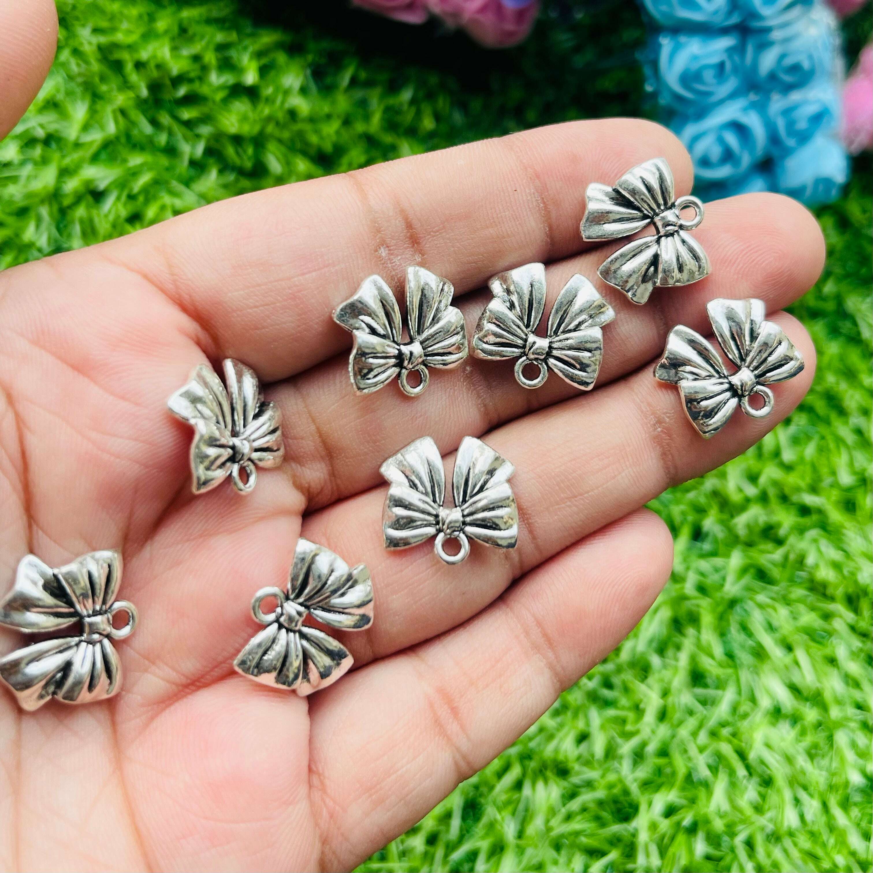 Charms pendant