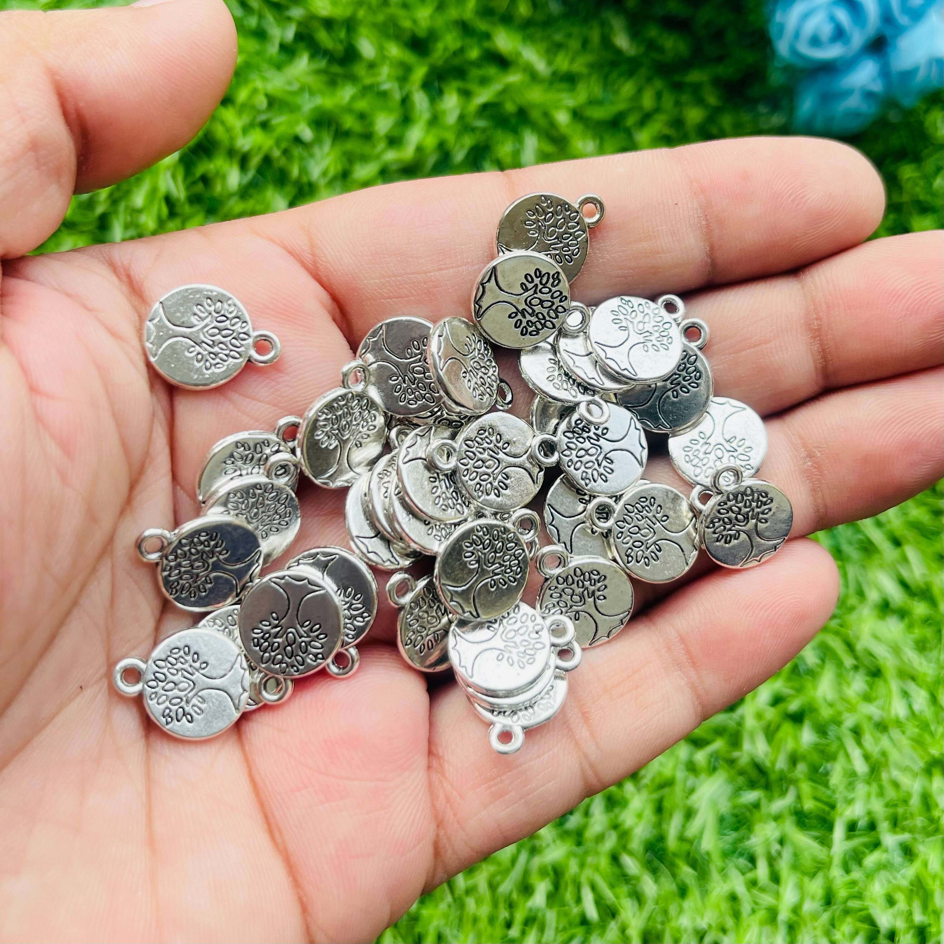 Charms pendant